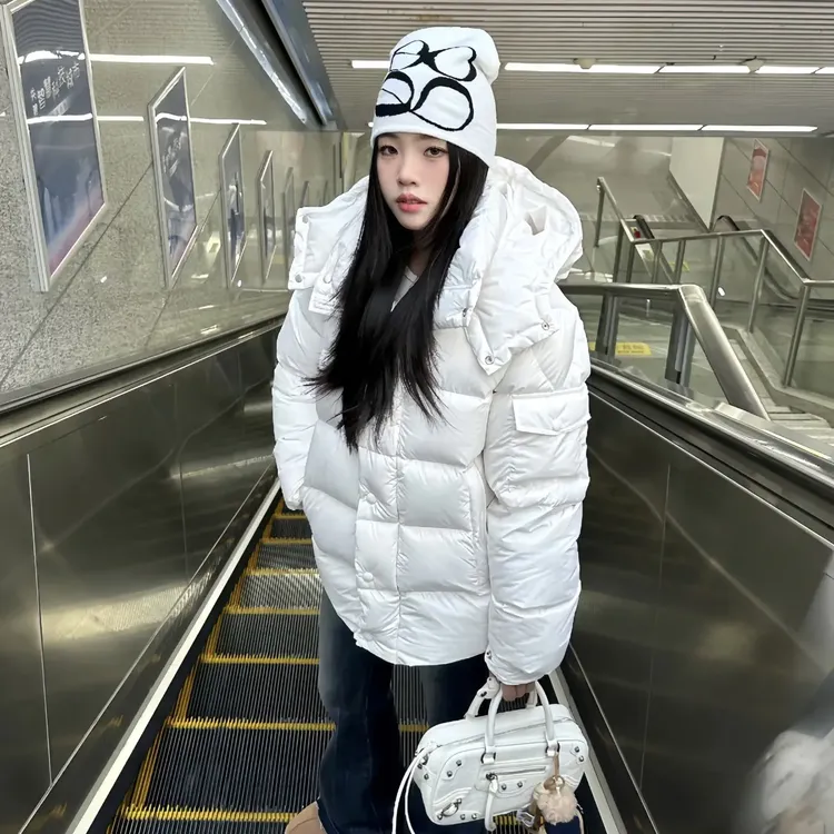 冬季保暖厚款女款时尚90白鸭羽绒服百搭休闲情侣