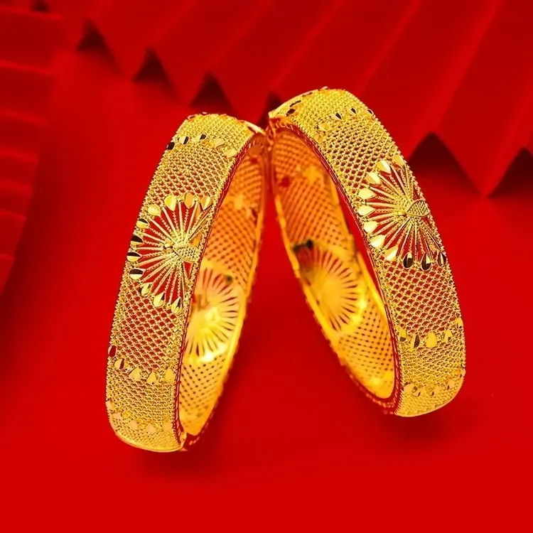 合金手镯 时尚经典磨砂黄金色孔雀开屏手镯饰品精美不掉色气质精