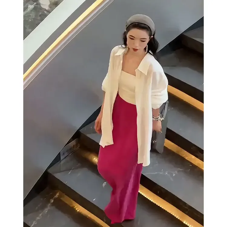 早秋2025新款韩系穿搭翻领长袖衬衫上衣出游服装女高腰开叉半身裙