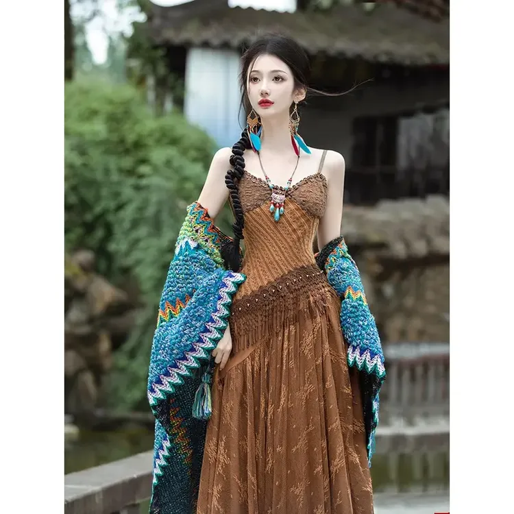 云南旅游民族风茶卡盐湖吊带连衣裙青海湖度假沙滩裙沙漠长裙A764