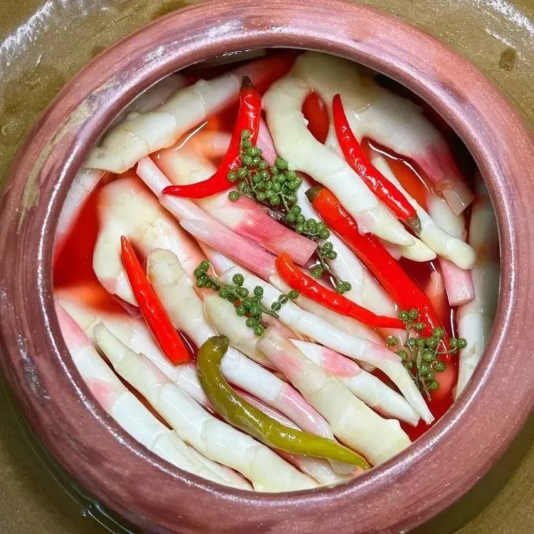 农家泡仔姜传统手工老坛腌制新鲜嫩姜芽酸辣脆爽泡菜开胃即食下饭