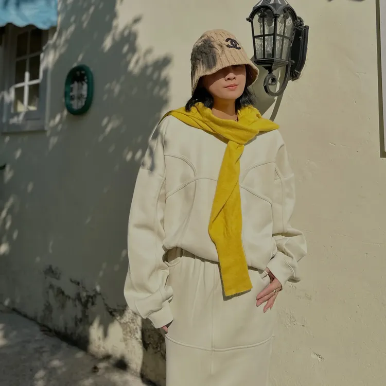 [半日刊]2025新款设计师款复古慵懒风宽松圆领卫衣+长裙秋冬套装