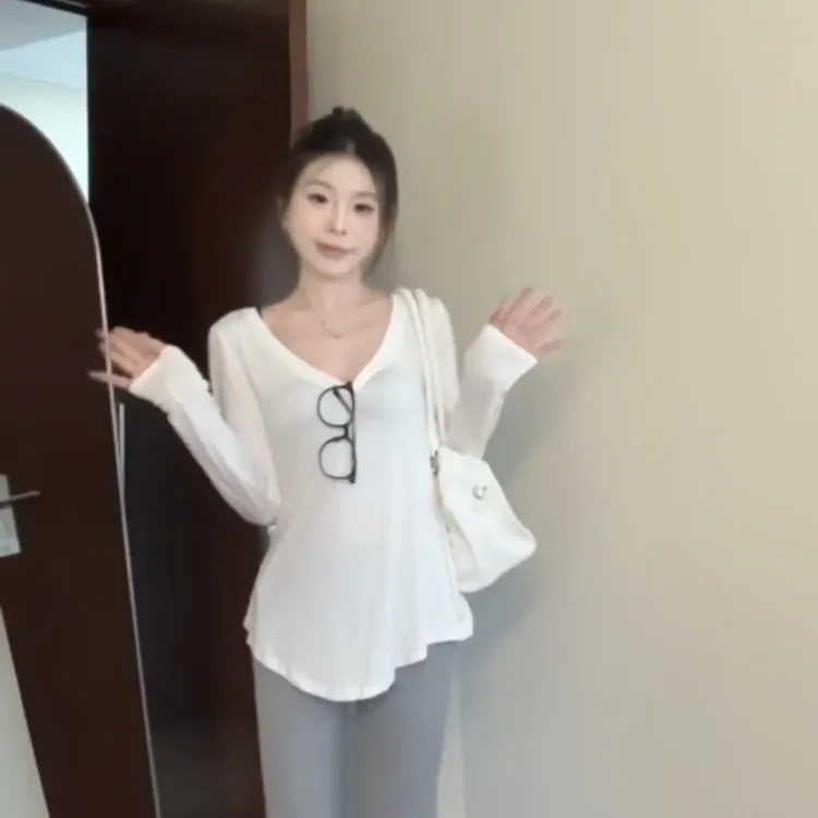 早秋长袖内搭打底衫正肩t恤女纯色休闲百搭情侣上衣ins风