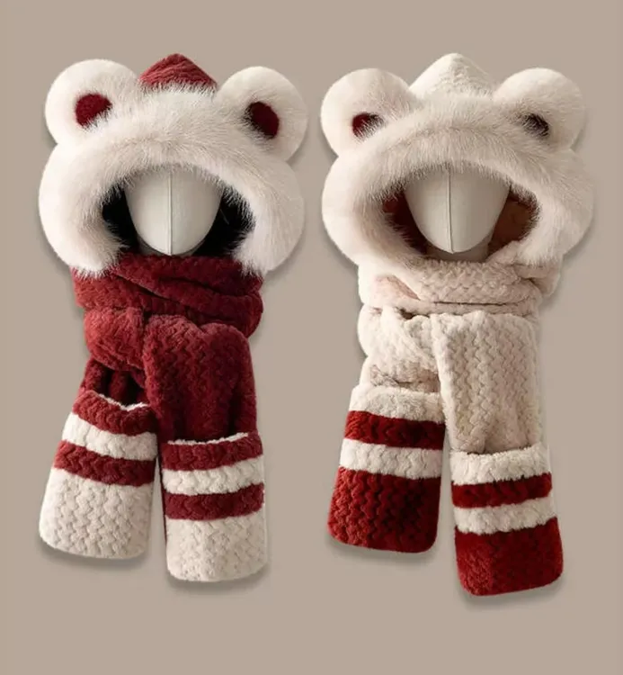 可爱小熊拼色毛绒帽子围巾手套一体女加绒加厚骑车护耳保暖雷锋帽