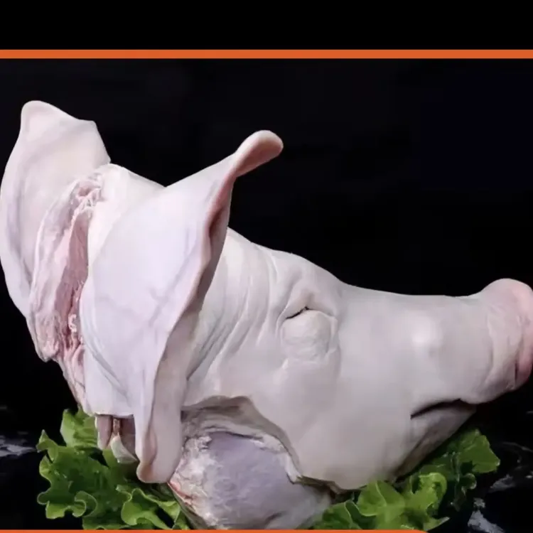 新鲜猪头批发猪脸肉干净无毛整头劈开顺丰发货