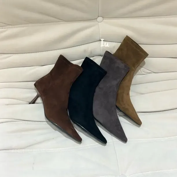 2025秋季一脚蹬细跟高跟磨砂尖头套筒短靴秋冬气质靴子复古港风