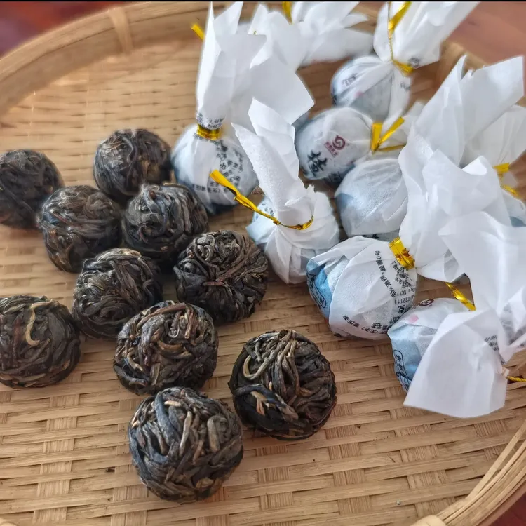云南普洱生茶龙珠手工搓制滋味甘甜花香蜜香7g龙珠2020秋茶浓强回