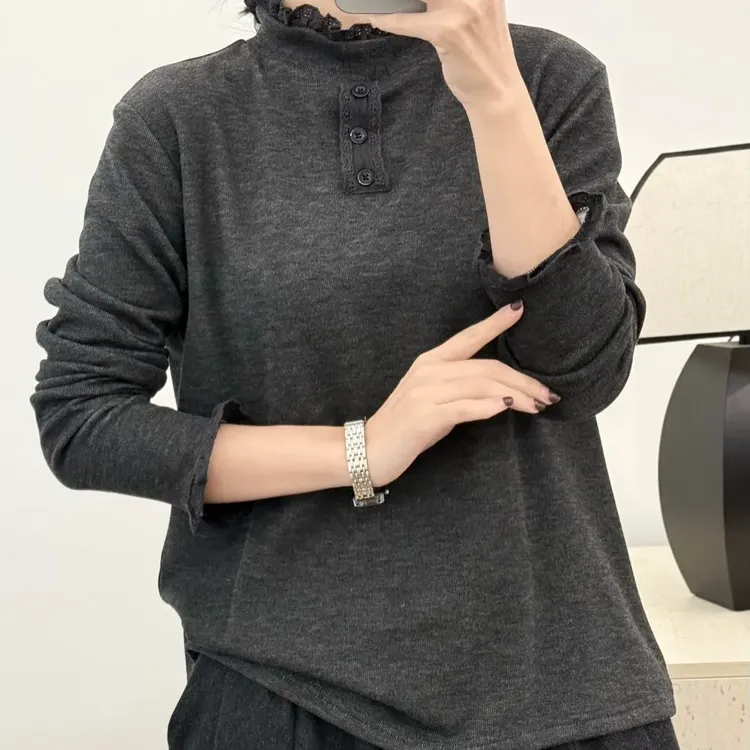 6132冬季新款加厚领口荷叶边设计打底衫