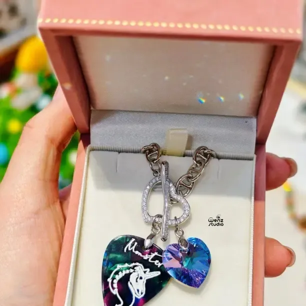 铜合金仿水晶吊坠 梦幻独角兽｜醋酸吉他拨片施华洛水晶项链