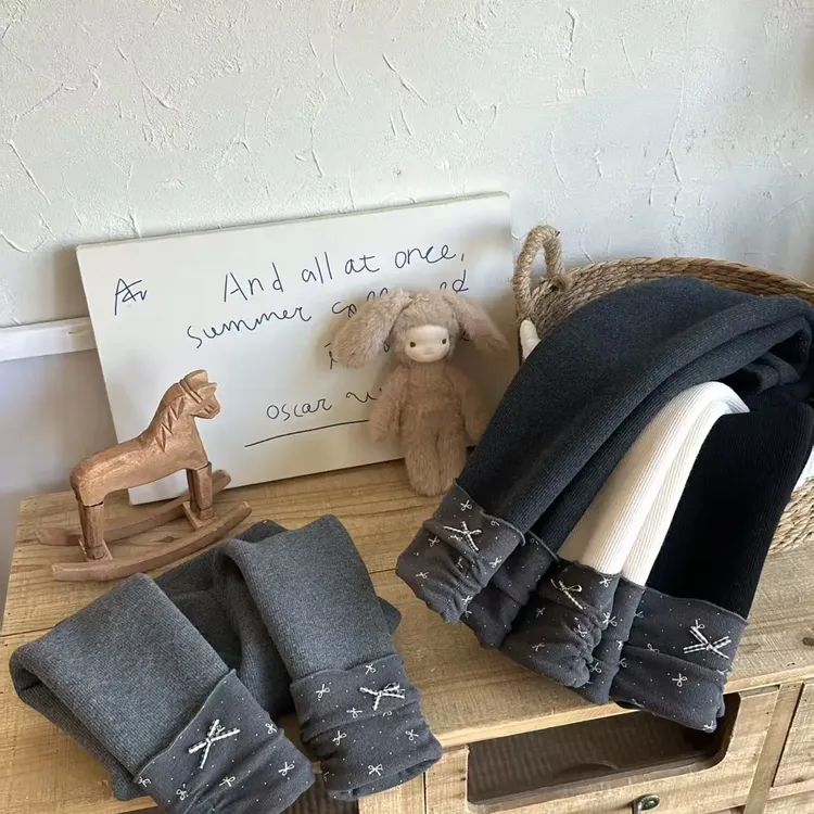 冬季新款女童加绒加厚保暖堆堆裤休闲百搭小童打底裤