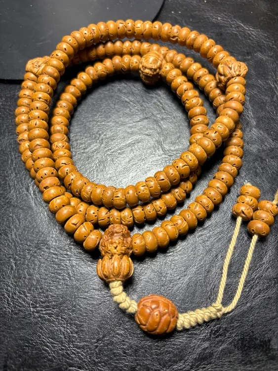 鑫晟文玩桃核，实心料小金碗，148粒，配饰全送