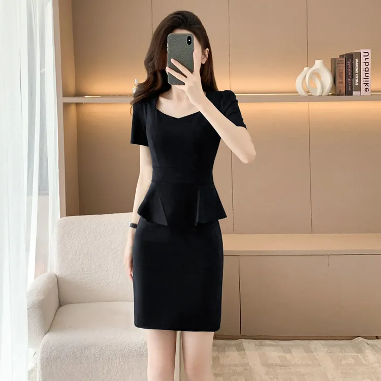 法式方领修身假两件小黑裙夏季女装包臀短裙连衣裙高级感黑色裙子