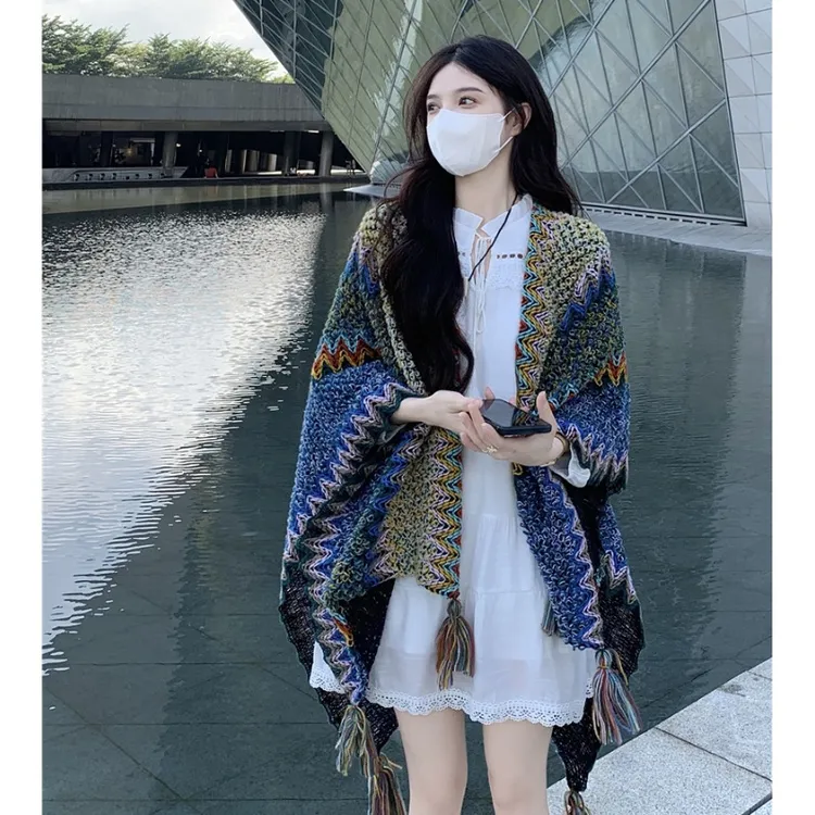云南丽江秋冬民族风披肩大理青海新疆西藏秋冬度假针织外搭披肩女