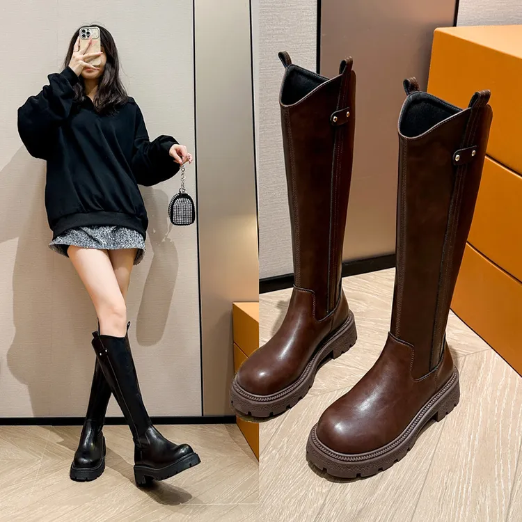 牛皮版~真皮长筒靴v口骑士靴女大筒围胖mm高筒秋冬厚底大码 41-43