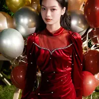 【高高甄选】MAXRIENY精致宫廷红丝绒连衣裙新款设计感裙子