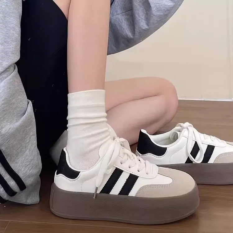 休闲圆头春秋防滑系带休闲板鞋百搭日系女鞋韩版运动鞋单鞋厚底