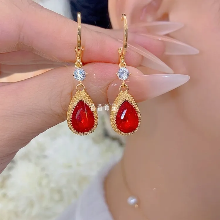 铜合金无非金属耳饰 气质时尚百搭精致红色轻奢高级感耳环0451