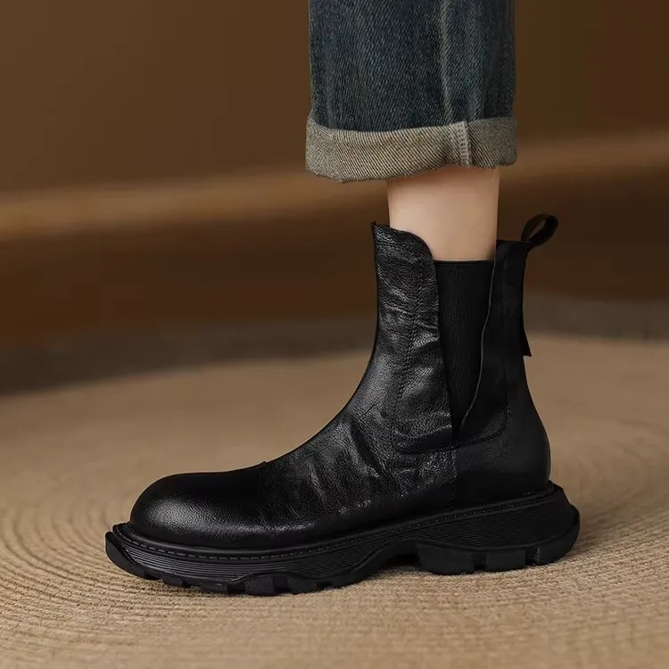 厚底棕色短靴保暖加绒秋冬显瘦瘦瘦靴切尔西明星网红同款鞋马丁靴