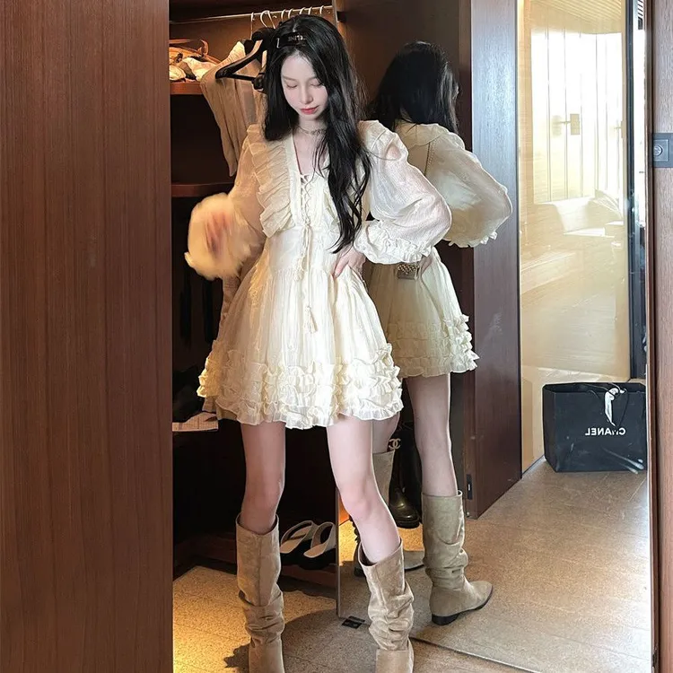 财阀千金长袖连衣裙女2026秋季新款法式气质2026独特漂亮连衣裙