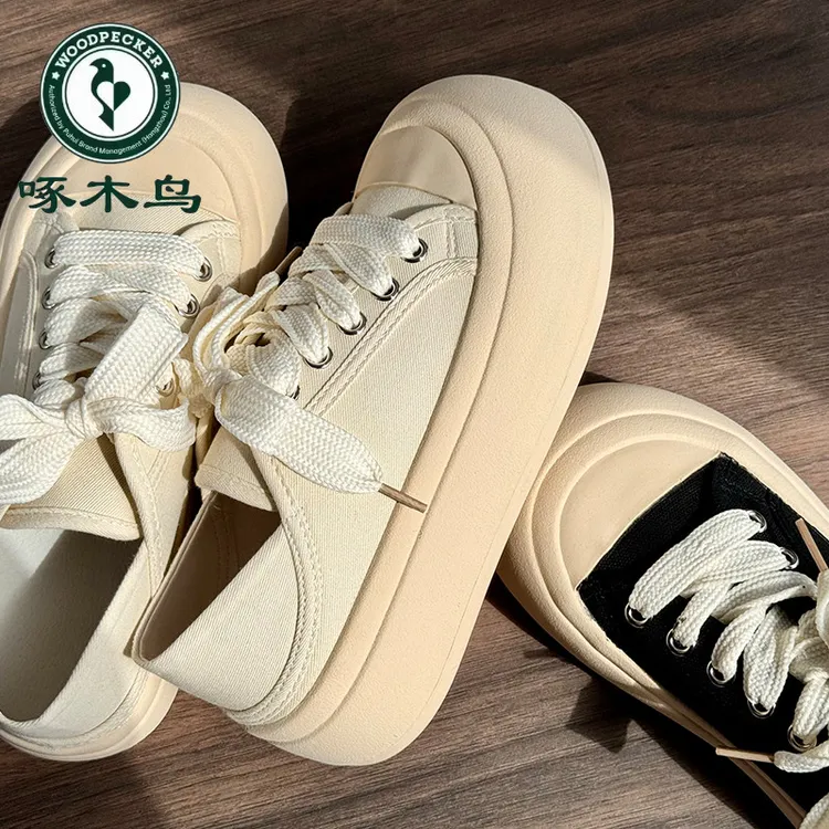 啄木鸟丑萌大头学生小白鞋女ins新款日系宽头小众帆布鞋可踩半托