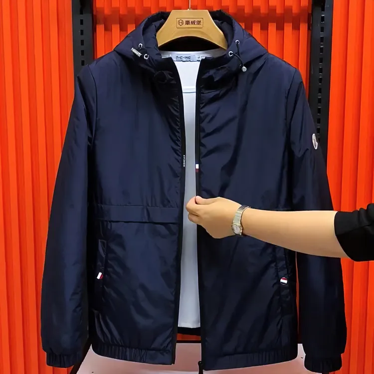 欧洲站24冬季男款时尚连帽休闲棉衣黑色轻奢商务休闲百搭简约棉袄
