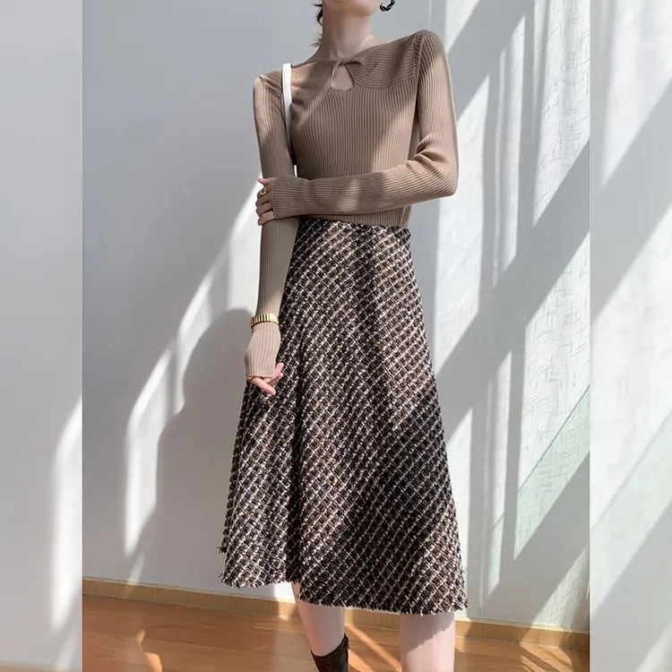 气质名媛咖色半身裙女2024新款秋季小个子高级感格纹高腰显瘦裙子