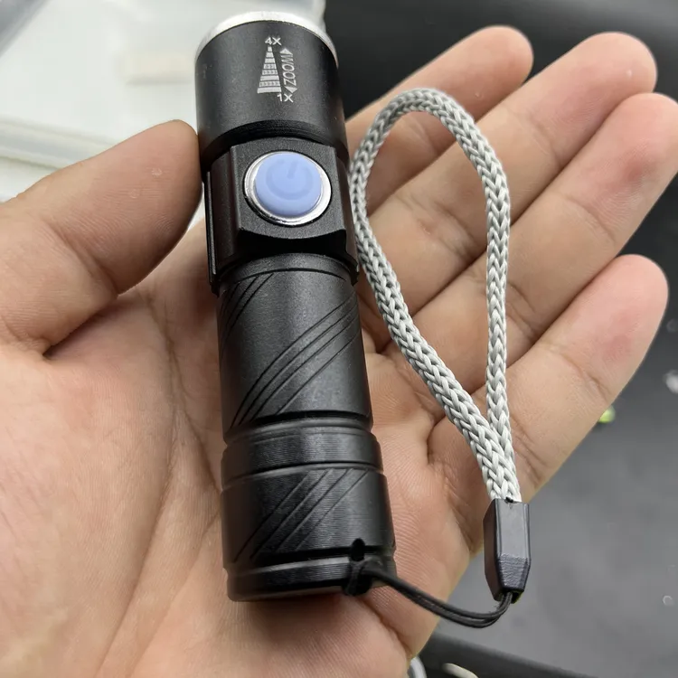 紫光灯可变焦可充电夜光饵补光器