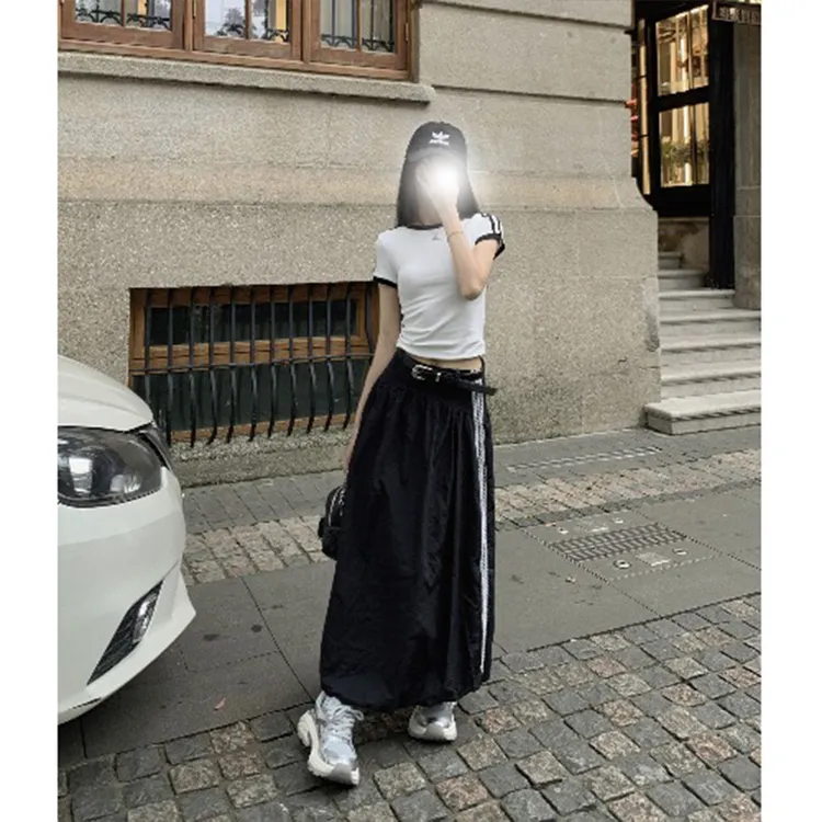 2025年新款夏季韩版修身小众百搭长款纯欲显瘦高腰黑色半身裙女款