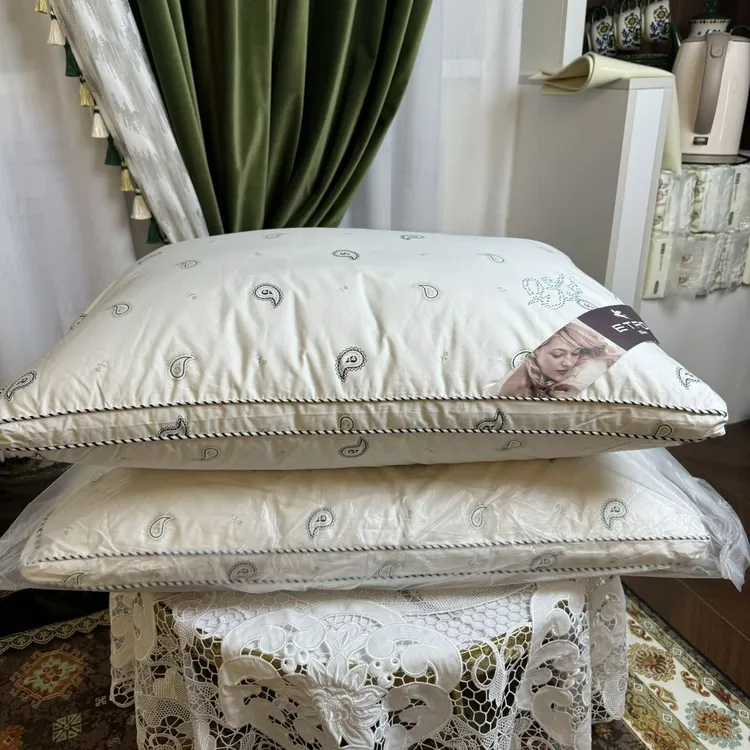 【UZ OYUM】巴达木羽毛枕头一对儿枕头新疆包邮