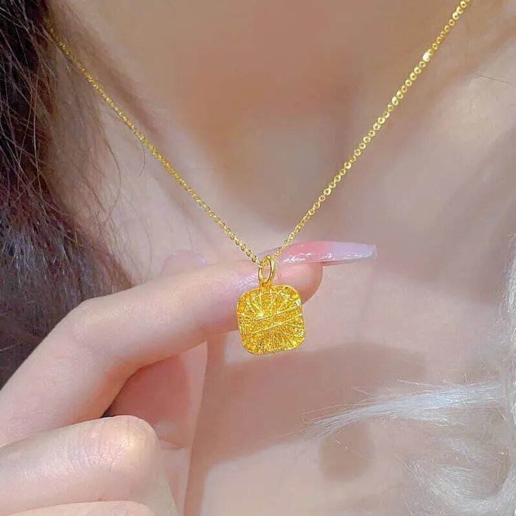 铜合金项链 精美爆闪花丝小方糖吊坠0字项链轻奢送女友礼物锁骨链