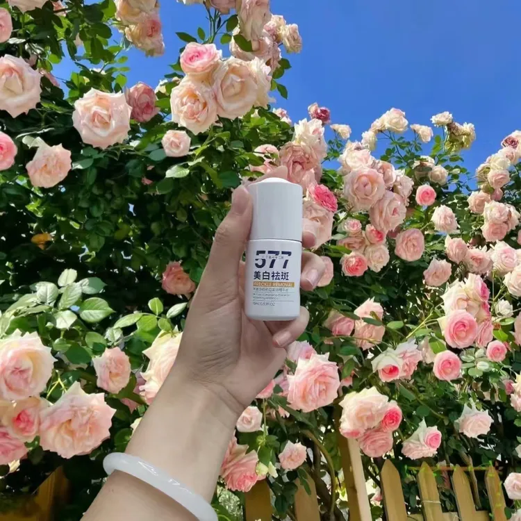小白瓶保湿去黑黄提亮肤色美白精华液【拍二发三】