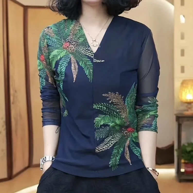 椰子树印花V领小衫1