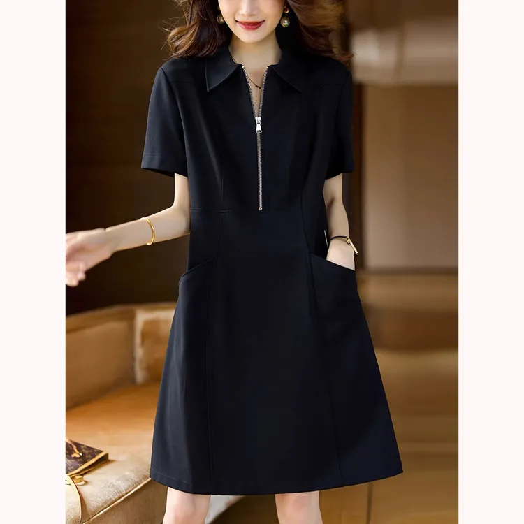 休闲简约纯色翻领连衣裙女夏2024新款法式大码宽松黑色显瘦中长裙