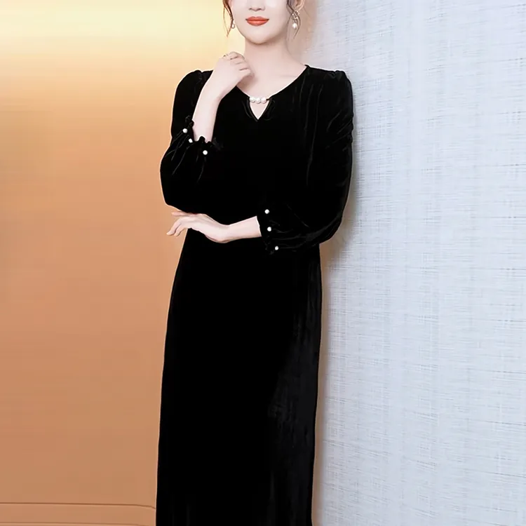 桑蚕丝真丝绒连衣裙高贵优雅显瘦赫本风黑色长裙气质百搭微胖大码