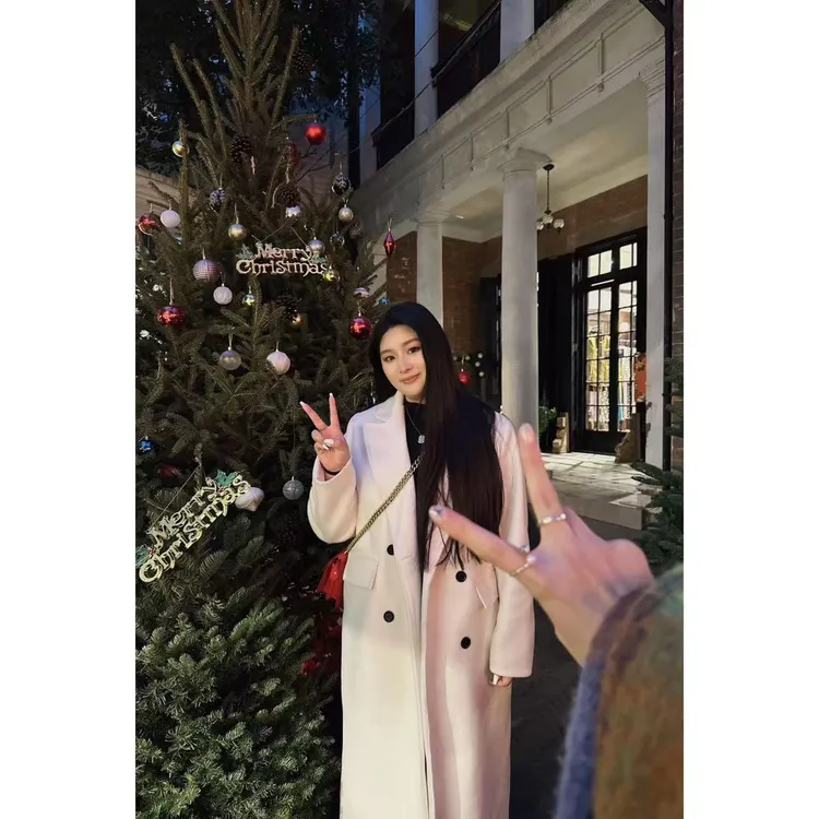 2025秋冬新款大码女装胖mm韩系加厚毛呢外套显瘦长款白色呢子大衣