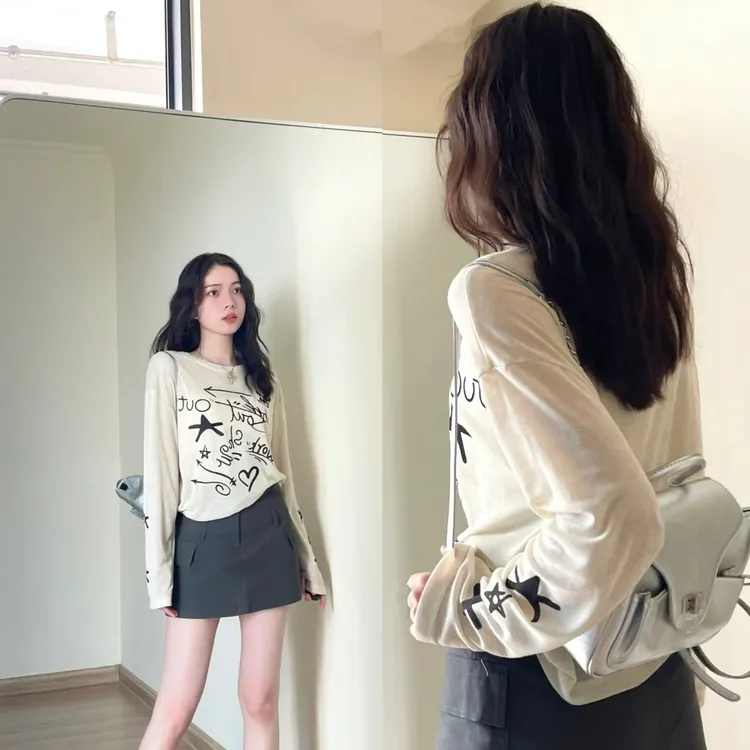 白色印花冰丝防晒长袖t恤女夏季薄款垂感宽松外搭空调罩衫上衣夏