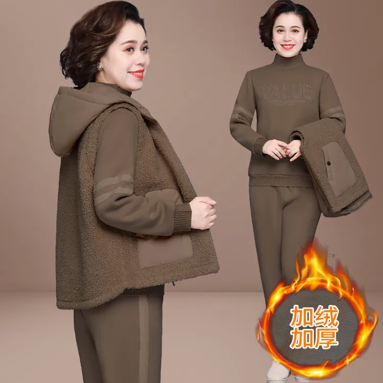 妈妈秋冬加绒加厚羊羔毛外套中老年运动套装女中年大码上衣三件套