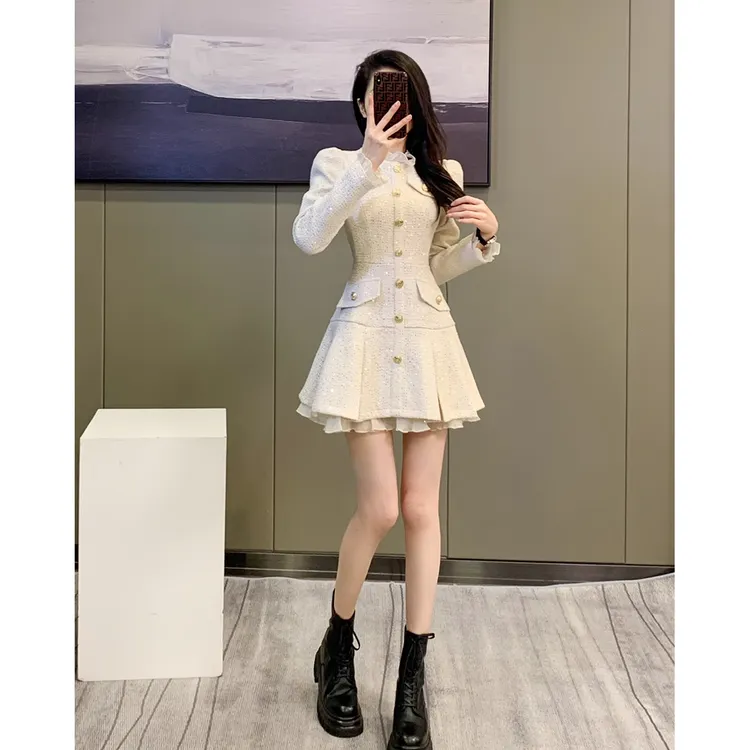 小香风富家千金粗花呢连衣裙女春秋装新款高冷白色温柔裙子