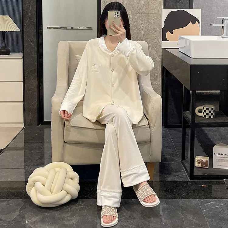 睡衣女秋冬季海岛绒加厚保暖2025新款珊瑚绒杏色大码春家居服套装