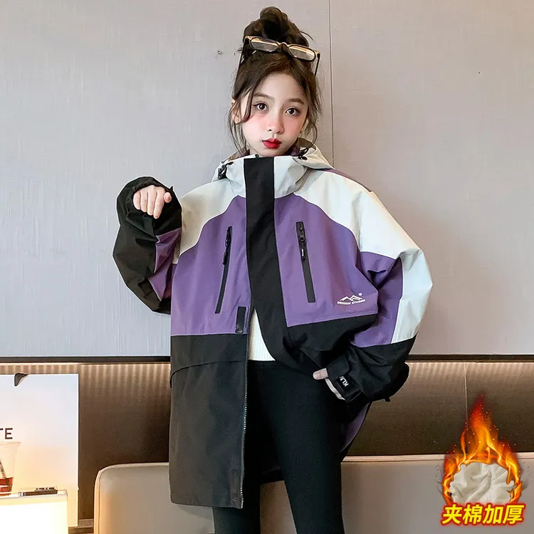 女童外套秋冬款2023新款洋气儿童冲锋衣三合一可拆卸厚女大童冬装