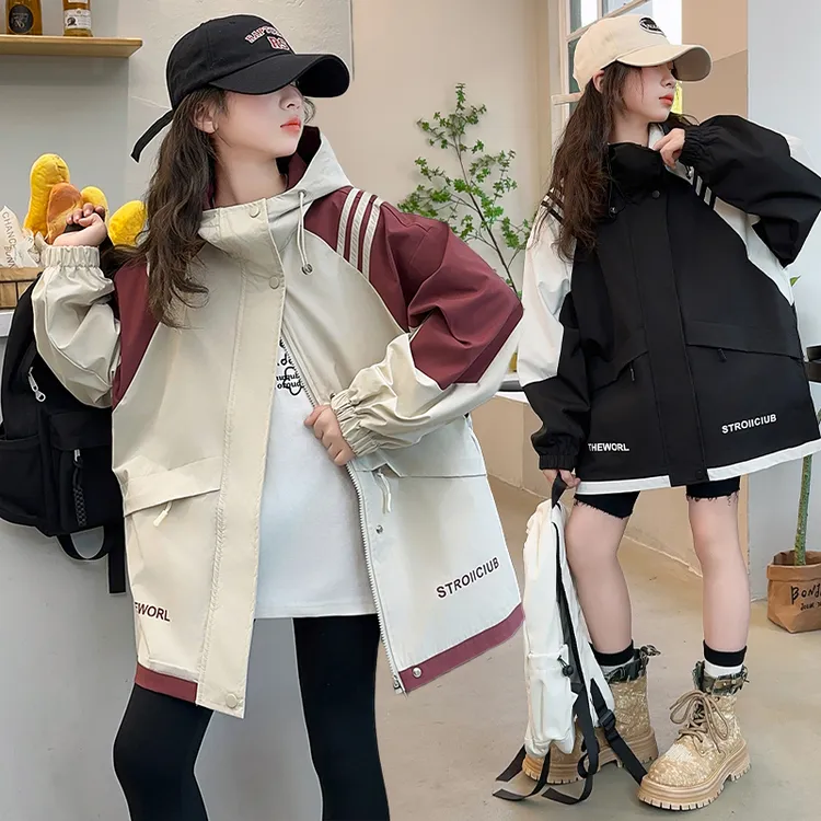 女童外套春秋款2024新款洋气6-12岁15岁中大儿童装宽松连帽冲锋衣