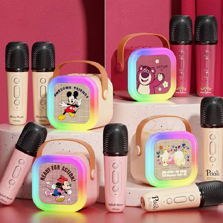 迪士尼草莓熊话筒音响高品质音乐自带炫彩炫彩功能蓝牙ktv麦克风