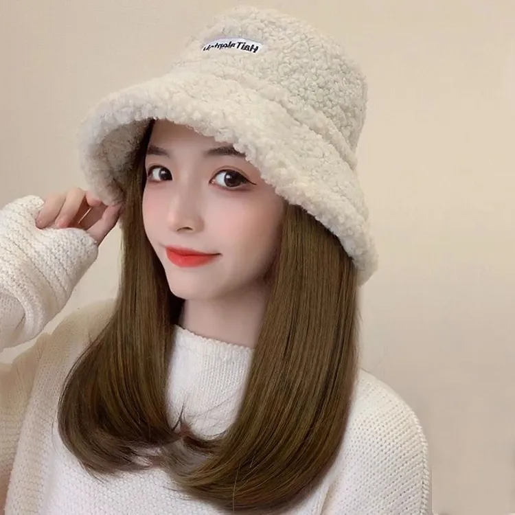 帽子假发一体女时尚韩版潮秋冬网红羊羔毛渔夫帽中长发内扣锁骨发