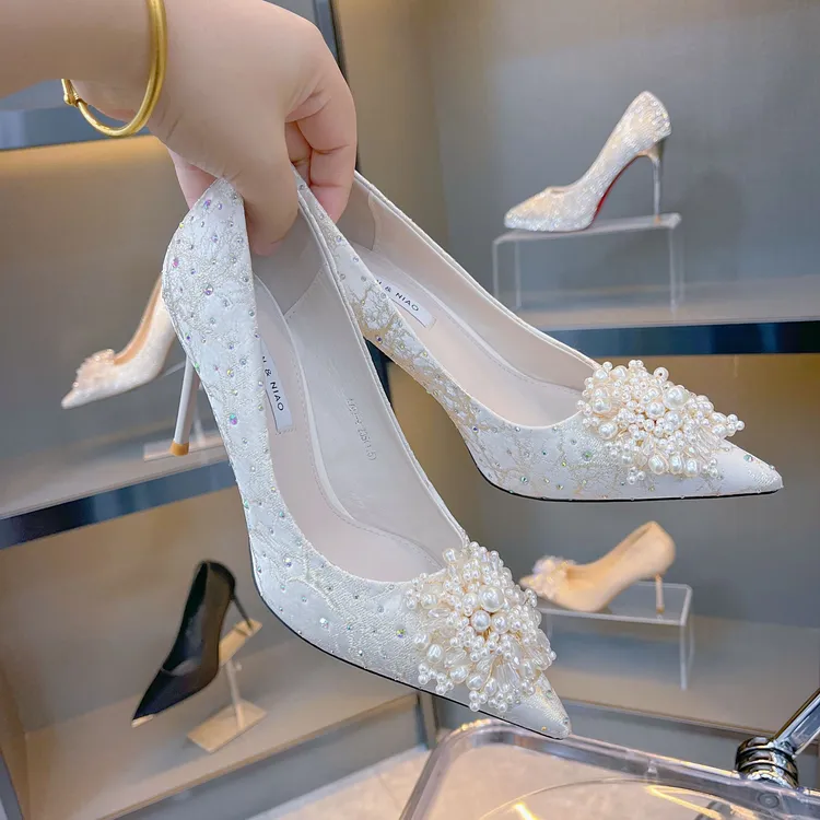 2025新款<霸王花>高定手工珍珠细跟轻奢高级不累脚女人味高跟鞋