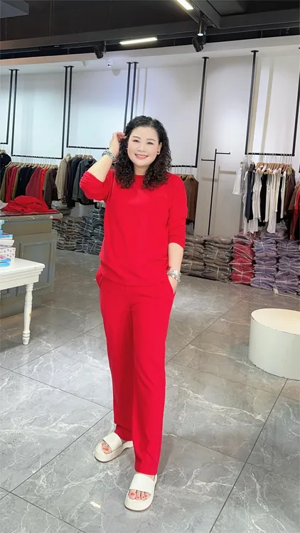 3800新款英文笑脸男女同款舒适家居服套装0480