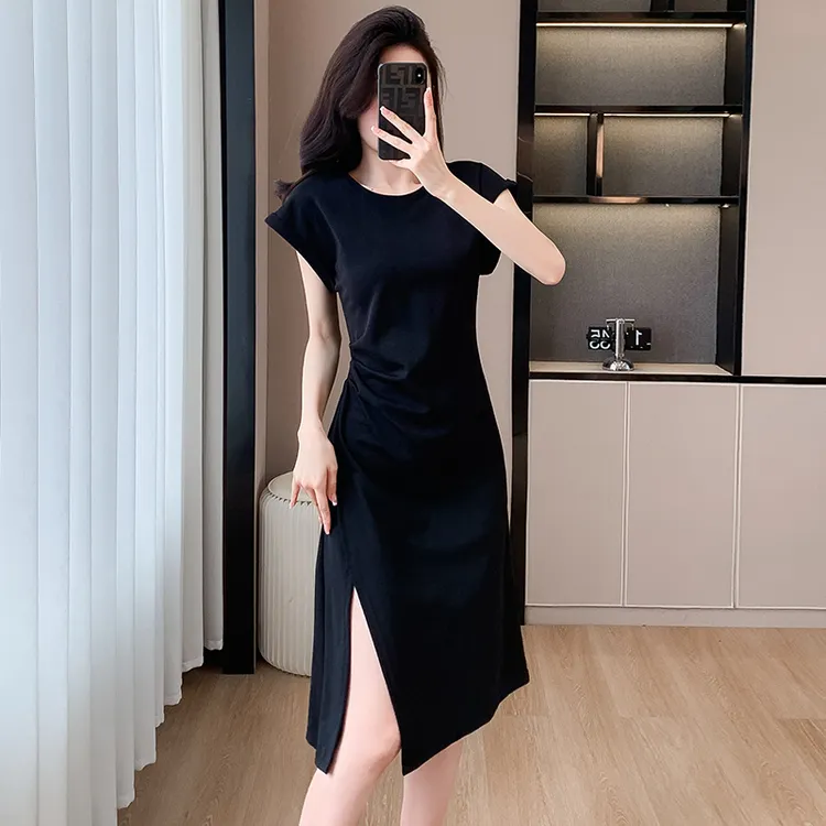 夏新款收腰开叉连衣裙皱褶遮肉显瘦大码连衣裙女气质春游出行衣服