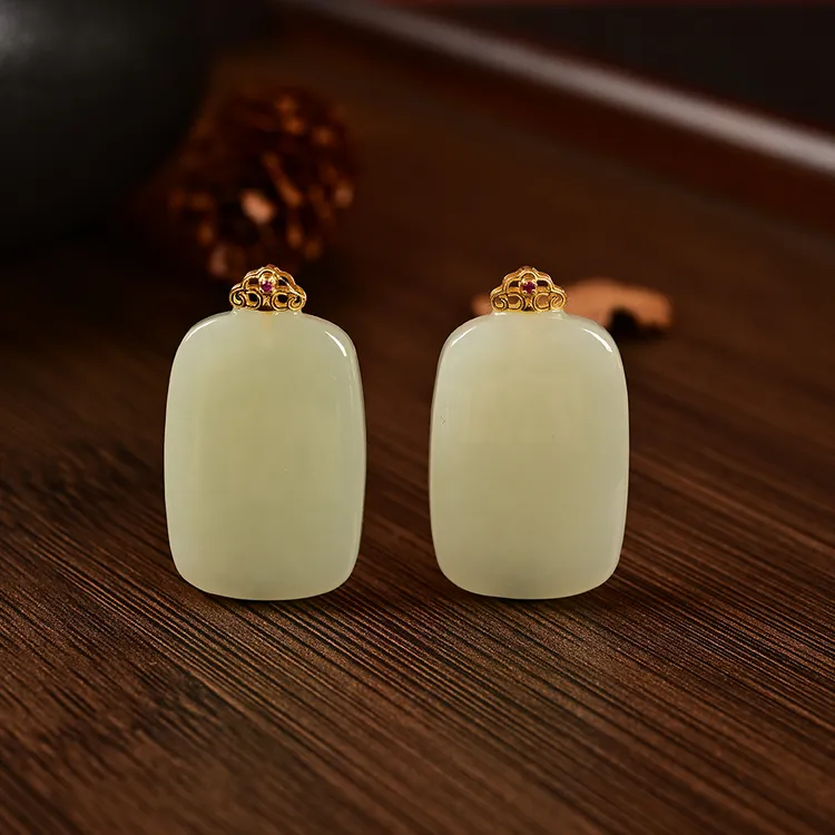 【云上叙】18k金和田玉吊坠-多样性发一件28*19*5mm V6892-M（甄选）