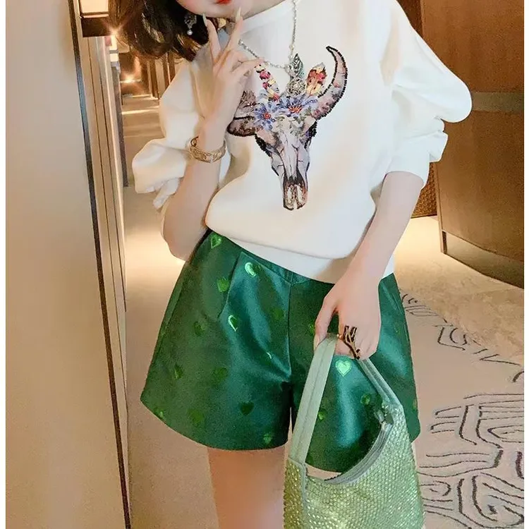 特！门店279！重工钉珠镶钻立体装饰鹿头圆领空气女式卫衣L70254