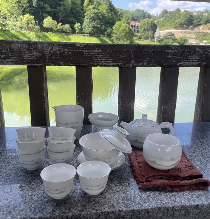 可悬停旋转水墨隐山羊脂白玉瓷茶具套组14头安全包装今天+茶巾