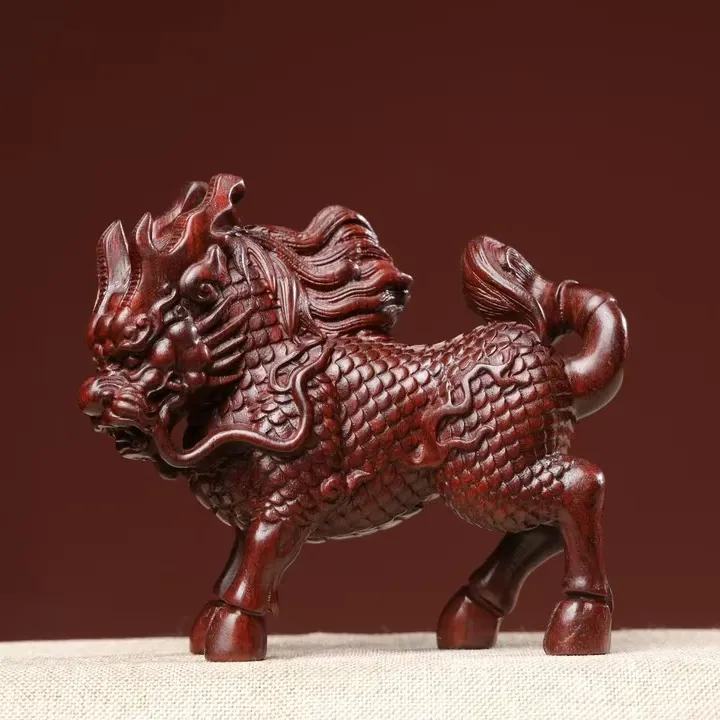 木雕精修雕刻麒麟工艺品，客厅玄关装饰小摆件貔貅摆件
